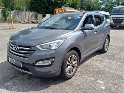 Lot 10 - 2016 Hyundai Santa Fe Premium CRDI Auto SUV Euro 6