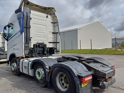 Lot 2 - 2016 Volvo FH 460 6x2 Tractor Unit Euro 6