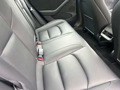 Lot 8 - 2021 Tesla Model 3 Dual Motor Long Range AWD