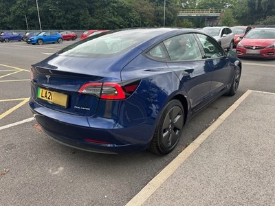 Lot 8 - 2021 Tesla Model 3 Dual Motor Long Range AWD
