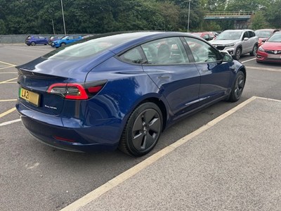 Lot 8 - 2021 Tesla Model 3 Dual Motor Long Range AWD