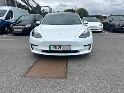 Lot 9 - 2021 Tesla Model 3 Dual Motor Long Range AWD