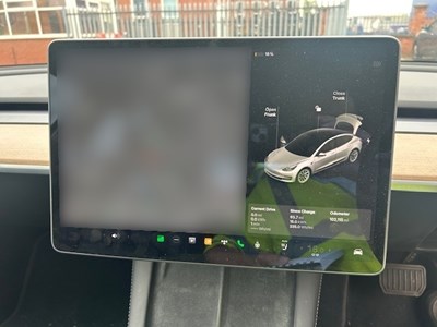 Lot 9 - 2021 Tesla Model 3 Dual Motor Long Range AWD