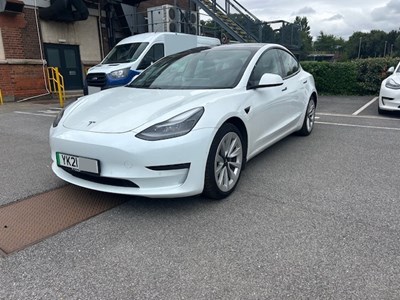 Lot 9 - 2021 Tesla Model 3 Dual Motor Long Range AWD