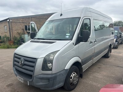 Lot 33 - 2009 Volkswagen Crafter 15 Seat Minibus Euro 4