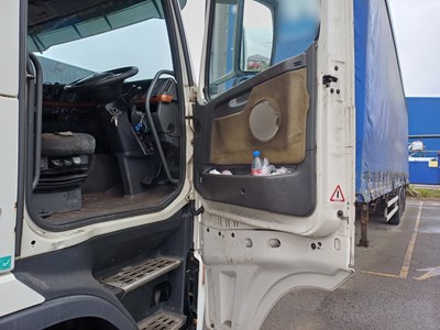 Lot 2 - 2008 (58 Plate) Volvo FH 480 Globetrotter 6x2 Tractor Unit Euro 5