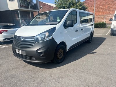 Lot 11 - 2018 (68 Plate) Vauxhall Vivaro Combi CDTI S/S 9 Seat Minibus Euro 6