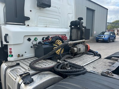 Lot 3 - 2017 Renault T480 Comfort 6x2 Tractor Unit Euro 6