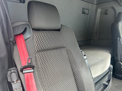 Lot 3 - 2017 Renault T480 Comfort 6x2 Tractor Unit Euro 6