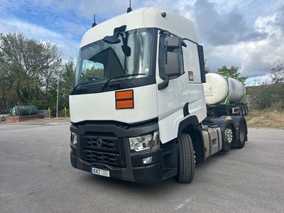 Lot 4 - 2017 Renault T480 Comfort 6x2 Tractor Unit Euro 6