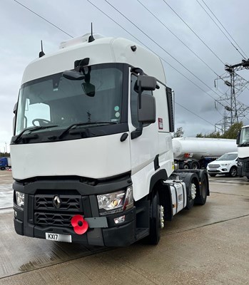 Lot 5 - 2017 Renault T Series 6x2 Tractor Unit Euro 6