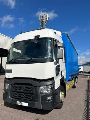 Lot 2 - 2020 (70 Plate) Renault T380 26T 6x2 Rigid Curtainside Euro 6