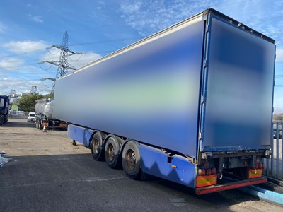 Lot 16 - 2007 SDC Curtainside Trailer