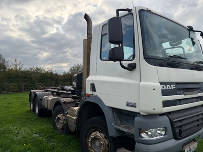 Lot 5 - 2011 DAF FAD CF 85.360 Hook Loader Euro 5