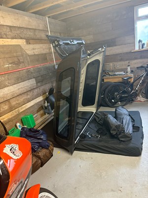 Lot 33 - 2023 Aeroklas Leisure Hardtop Canopy - Ford Ranger MK8