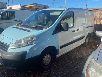 Lot 18 - 2013 Peugeot Expert 1200 L2H1 HDi Panel Van Euro 5 NON RUNNER