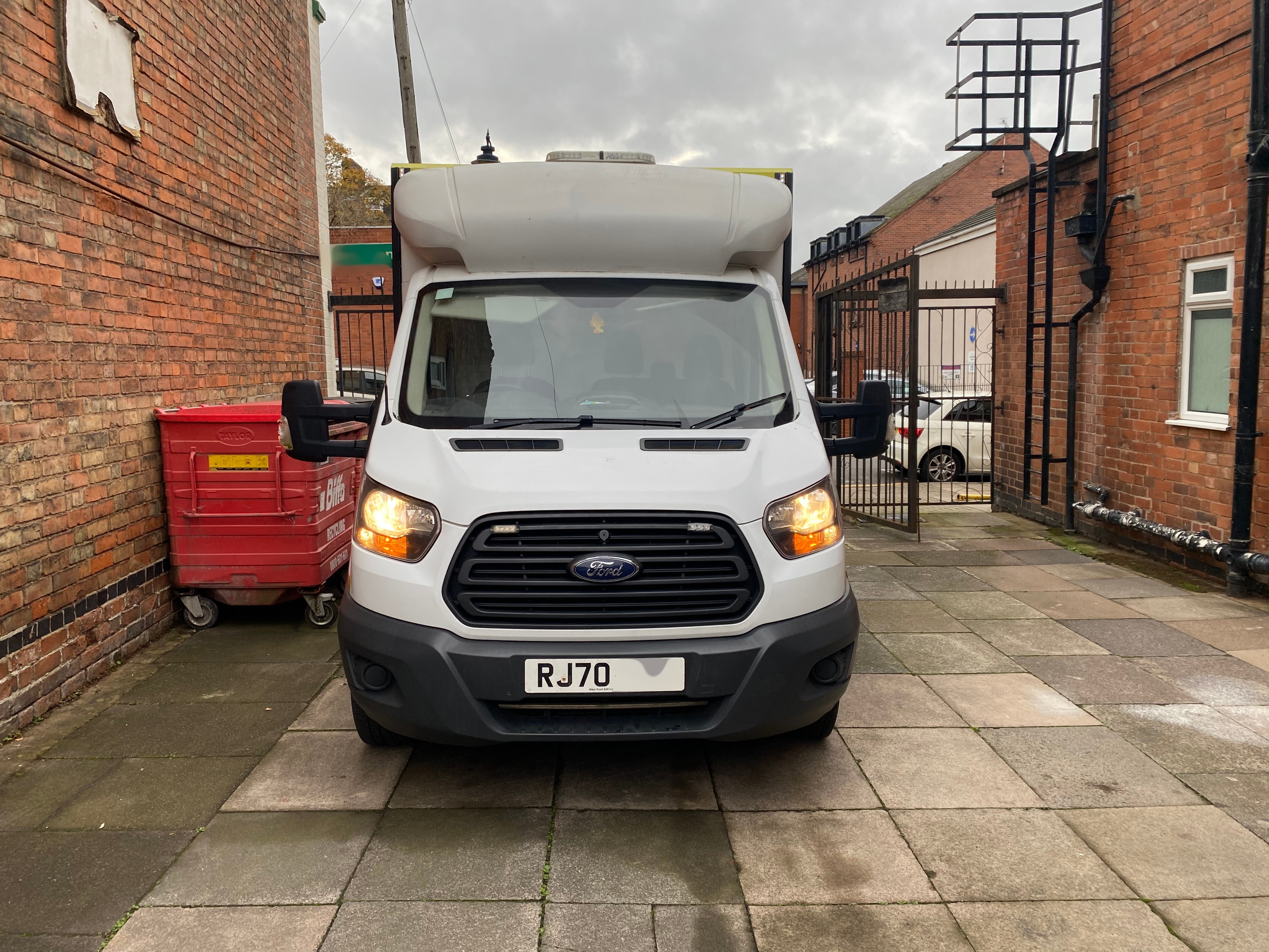 Lot 30 - 2020 (70 Plate) Ford Transit 350 Leader