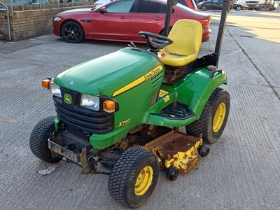 Lot 12 - 2010 John Deere X740 Ultimate Ride On Mower