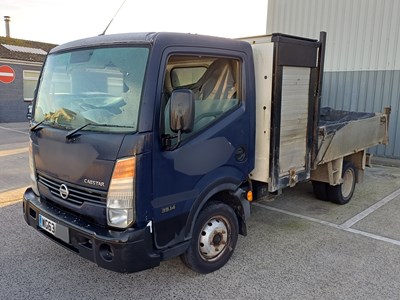 Lot 15 - 2013 (63 Plate) Nissan Cabstar 35.14 4x2 Dropside Tipper Euro 5