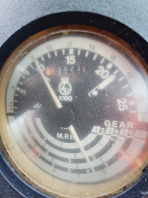 Lot 33 - John Deere 2650 Farm Tractor