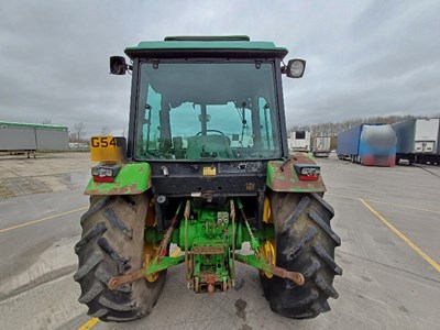 Lot 33 - John Deere 2650 Farm Tractor