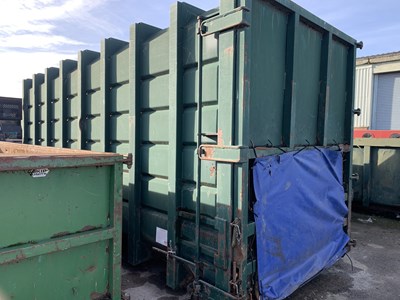Lot 29 - 40 Yard Roll On/Off Skip With Compactor Door