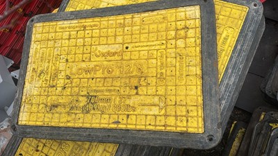 Lot 48 - Oxford Plastics LowPro 12/8 Trench Cover x 100