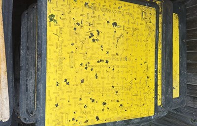 Lot 47 - Oxford Plastics LowPro 11/11 Trench Cover x 20