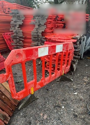 Lot 46 - Gate Moulded Pedestrian Control Barrier x 166