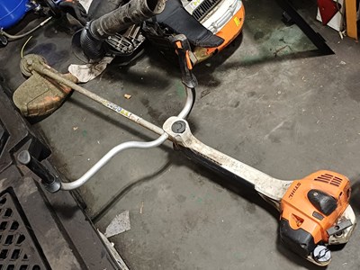 Lot 34 - 2014 STIHL FS460 Strimmer
