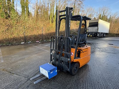 Lot 17 - STILL R50-15 Forklift