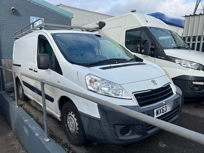 Lot 35 - 2013 (63 Plate) Peugeot Expert Panel Van Euro 5 SPARES OR REPAIRS