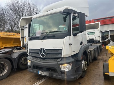 Lot 8 - 2018 (68 Plate) Mercedes Actros 1840 4x2 Tractor Unit Euro 6