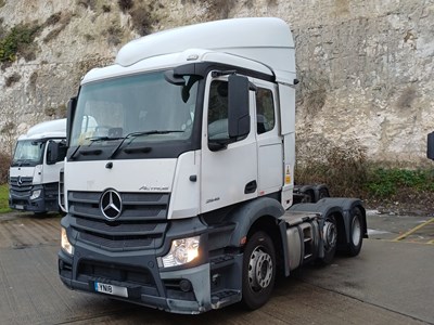 Lot 29 - 2018 Mercedes Actros 2545 6x2 Tractor Unit Euro 6