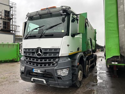 Lot 14 - 2017 (67 Plate) Mercedes Arocs 2340 Hook Loader Euro 6