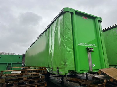 Lot 83 - 2013 SDC Curtainside Trailer
