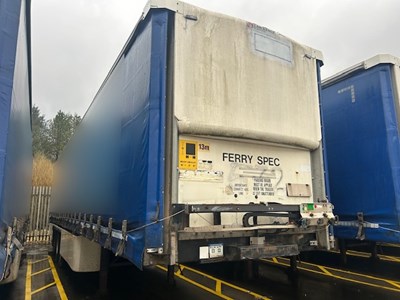 Lot 42 - 2014 Lawrence David Tri-Axle Rigid Curtainside Trailer