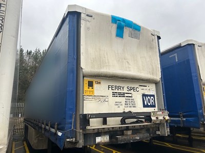 Lot 41 - 2014 Lawrence David Tri-Axle Rigid Curtainside Trailer