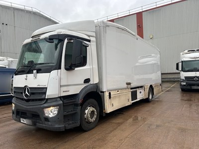 Lot 19 - 2017 (67 Plate) Mercedes Antos 1824 Fridge Unit Euro 6