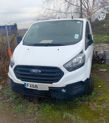 Lot 140 - 2018 (68 Plate) Ford Transit Custom Van Euro 6 NON RUNNER