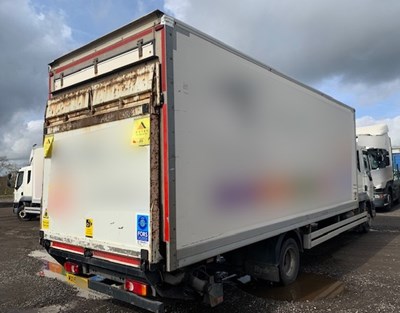 Lot 112 - 2015 DAF LF 180 Crew Cab Box Euro 6