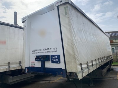 Lot 39 - 2012 Don-Bur UB18AW Single Axle Curtainside Trailer