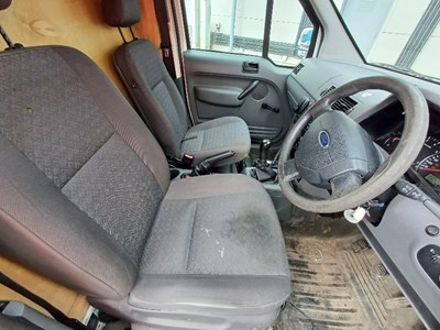 Lot 14 - 2006 Ford Transit Connect L230 D Panel Van Euro 3