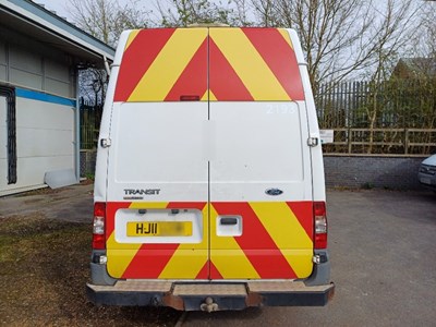 Lot 18 - 2011 Ford Transit 115 T350L RWD Euro 4