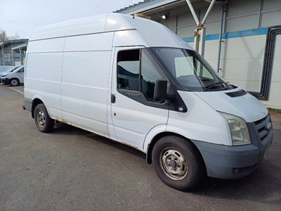 Lot 18 - 2011 Ford Transit 115 T350L RWD Euro 4