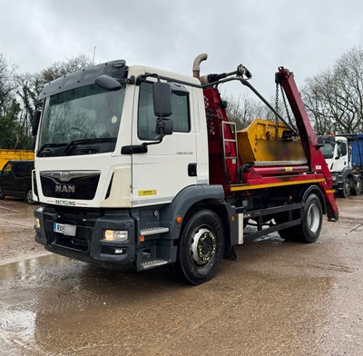 Lot 13 - 2015 MAN TGM 18.250 4x2 BB Skip Loader Euro 6