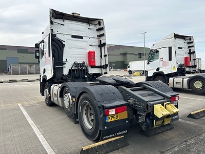 Lot 3 - 2018 Renault Trucks T480 6x2 Tractor Unit Euro 6