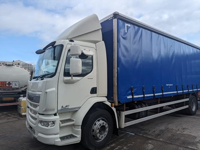 Lot 48 - 2016 (66 Plate) DAF LF 220 FA Curtain-sided Lorry with Tuck-under Tail Lift Euro 6