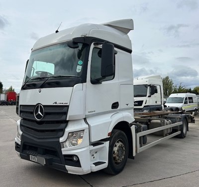 Lot 84 - 2018 (67 Plate) Mercedes Actros 1824 Demount Euro 6