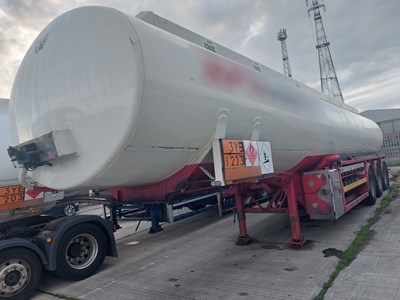 Lot 20 - 2014 LAG Petrol Tanker